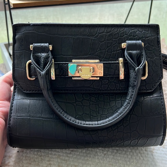 BEBE EVIE CROSSBODY BAG NEW - Picture 4 of 12